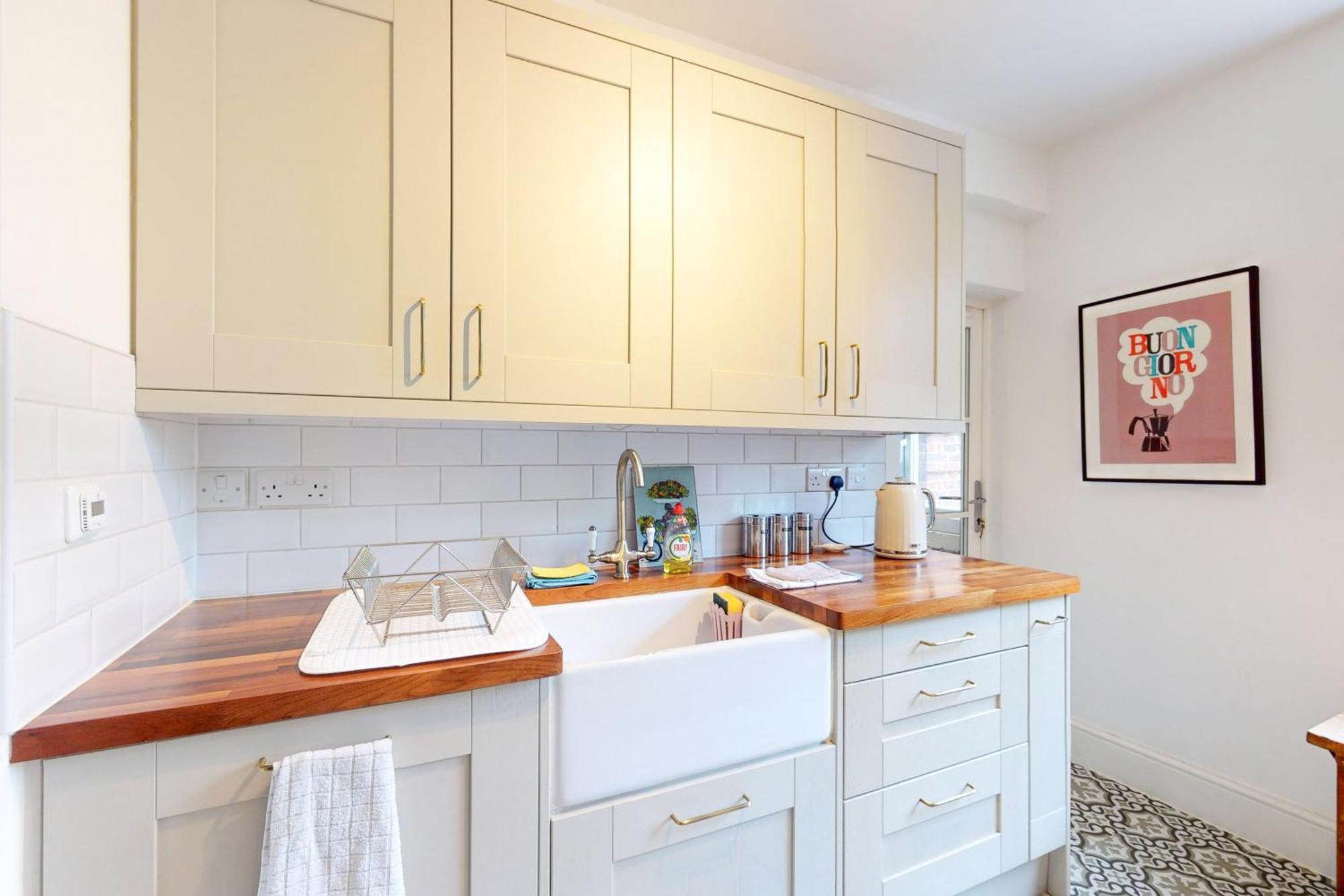 3 Bedroom Family Friendly In Hillcrest * Londres